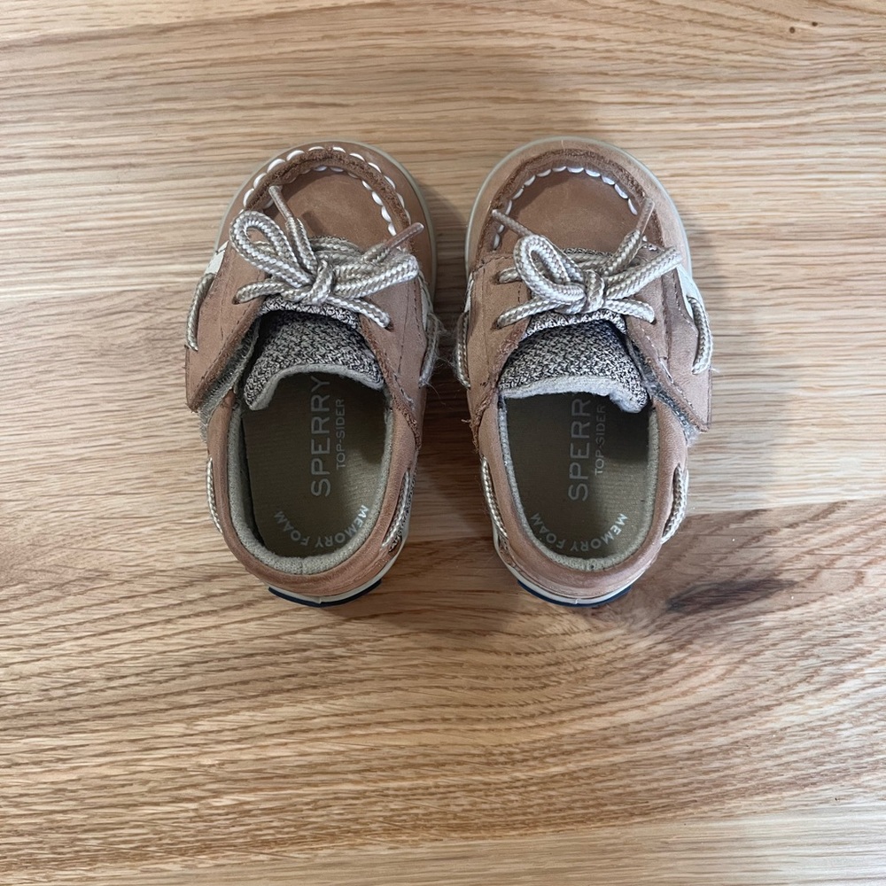 Baby sperrys size 2